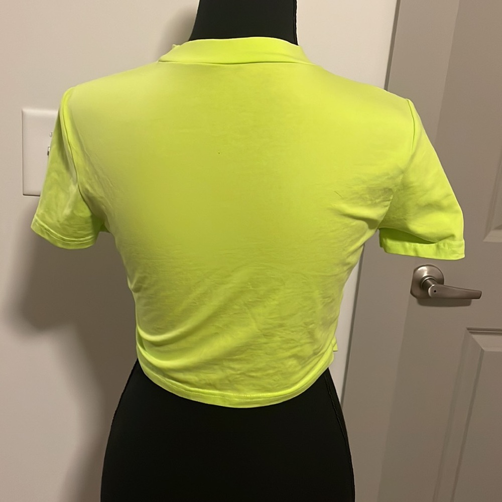 Honey graphic cutoff tee - Picture 4 of 5